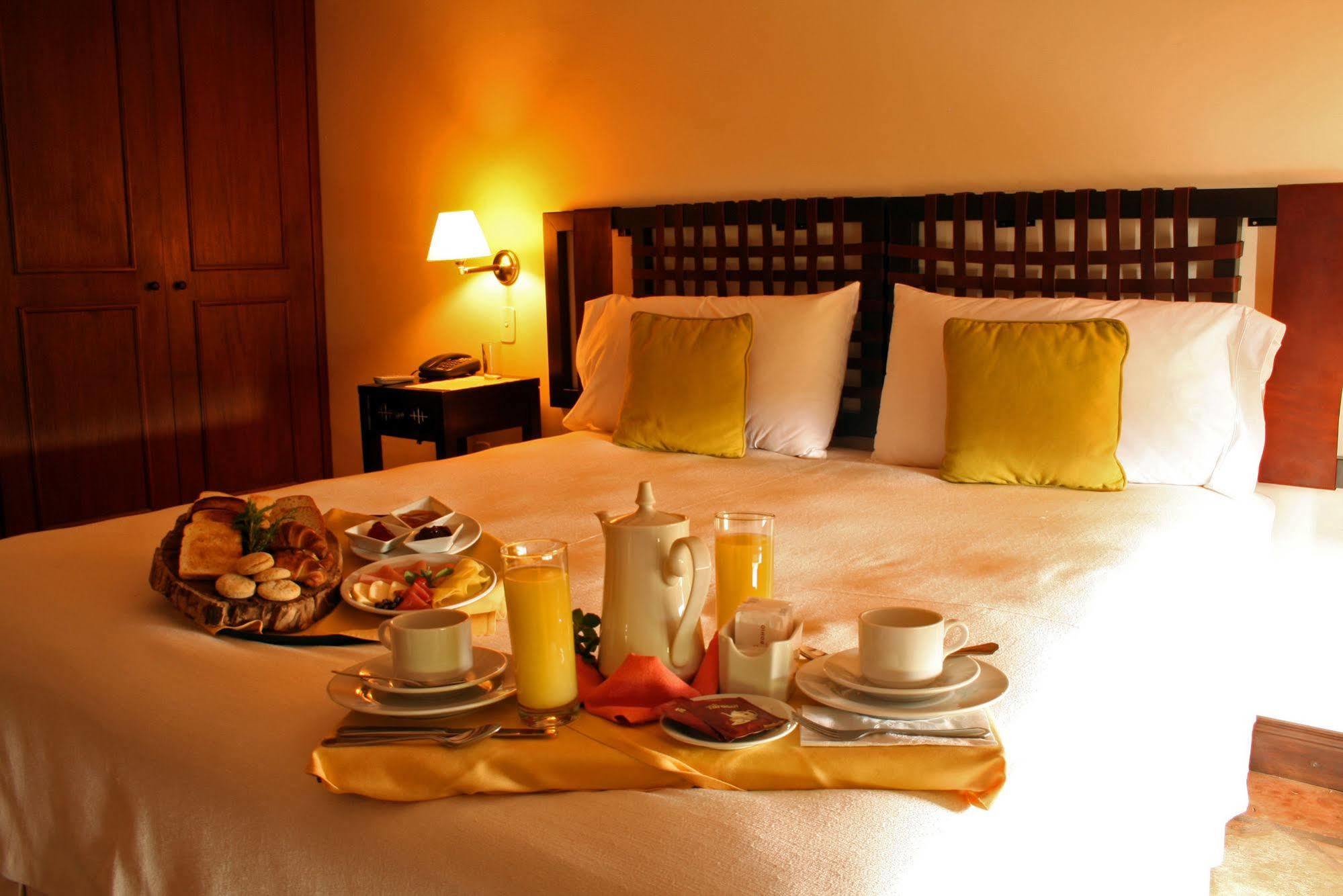 Altalaluna Hotel Boutique & Spa Cafayate Exteriör bild